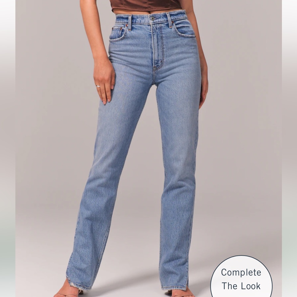 Abercrombie Ultra High Rise 90s Straight Jean